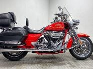 Harley-Davidson Touring FLHRSE CVO Roadking 1