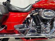 Harley-Davidson Touring FLHRSE CVO Roadking 17