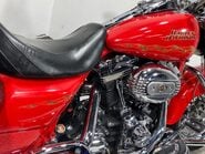 Harley-Davidson Touring FLHRSE CVO Roadking 21