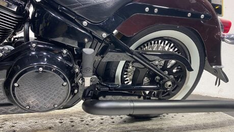Harley-Davidson Softail 1745 FLHC Heritage Classic Euro 4 24