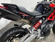 Aprilia Shiver SL 750 SHIVER 6
