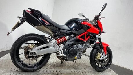 Aprilia Shiver SL 750 SHIVER 8