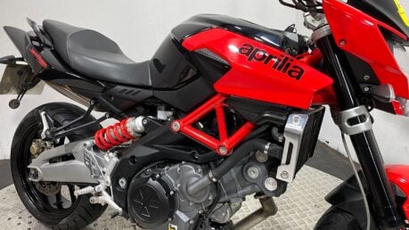 Aprilia Shiver SL 750 SHIVER 21