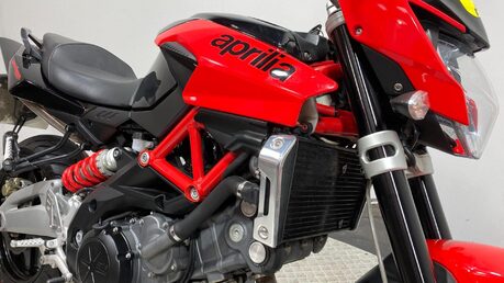 Aprilia Shiver SL 750 SHIVER 23