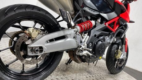 Aprilia Shiver SL 750 SHIVER 29