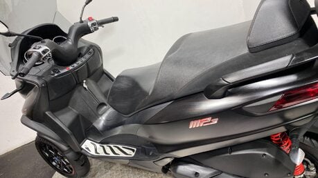 Piaggio MP3 MP3 500 HPE 26