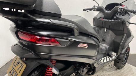 Piaggio MP3 MP3 500 HPE 28