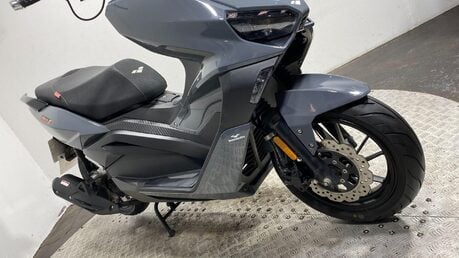 Lexmoto Aura 125 2