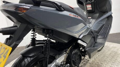 Lexmoto Aura 125 31