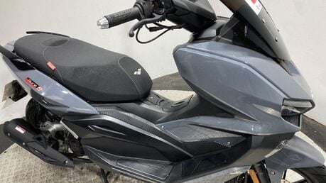 Lexmoto Aura 125 33