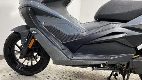 Lexmoto Aura 125 37