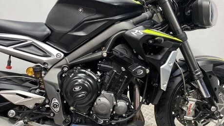 Triumph Street Triple STREET TRIPLE RS 22