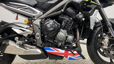 Triumph Street Triple STREET TRIPLE RS 23