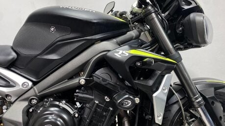Triumph Street Triple STREET TRIPLE RS 24