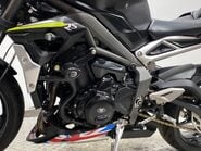 Triumph Street Triple STREET TRIPLE RS 25