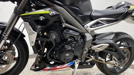 Triumph Street Triple STREET TRIPLE RS 25