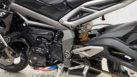 Triumph Street Triple STREET TRIPLE RS 29