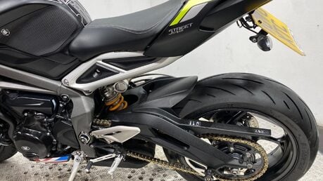 Triumph Street Triple STREET TRIPLE RS 38