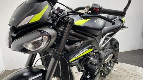 Triumph Street Triple STREET TRIPLE RS 59