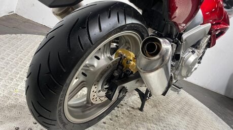 Honda CB CBF 1000 A-A 24
