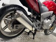 Honda CB CBF 1000 A-A 25