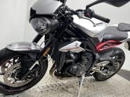 Triumph Street Triple STREET TRIPLE R 17