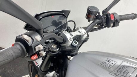 Triumph Street Triple STREET TRIPLE R 20