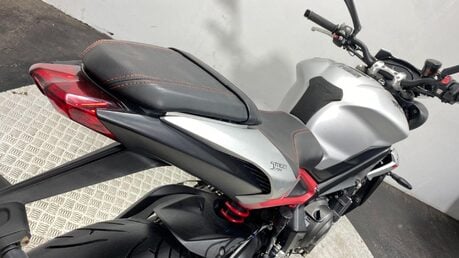 Triumph Street Triple STREET TRIPLE R 21