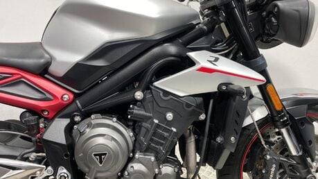 Triumph Street Triple STREET TRIPLE R 25