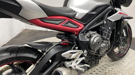Triumph Street Triple STREET TRIPLE R 45