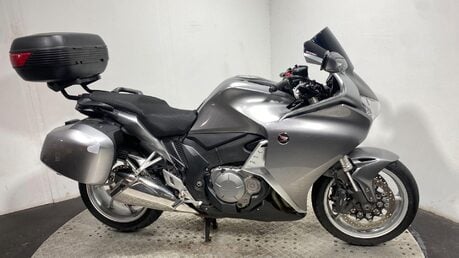 Honda VFR1200F VFR 1200 F-A 10