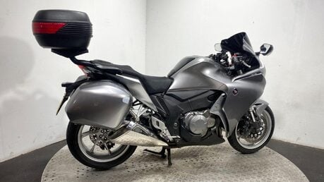 Honda VFR1200F VFR 1200 F-A 11