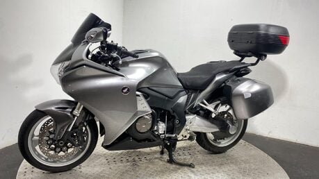 Honda VFR1200F VFR 1200 F-A 13