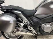 Honda VFR1200F VFR 1200 F-A 42
