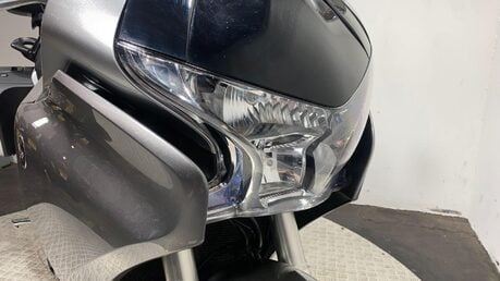 Honda VFR1200F VFR 1200 F-A 56