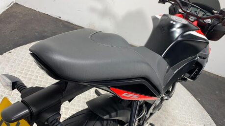 Aprilia Tuono TUONO 125 24