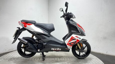Aprilia SR 50 SR 50 R 1