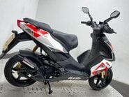 Aprilia SR 50 SR 50 R 8