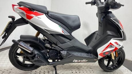 Aprilia SR 50 SR 50 R 9