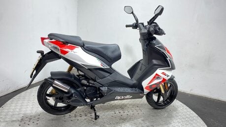 Aprilia SR 50 SR 50 R 12
