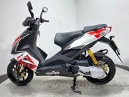 Aprilia SR 50 SR 50 R 17