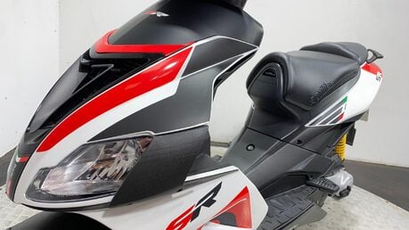 Aprilia SR 50 SR 50 R 33