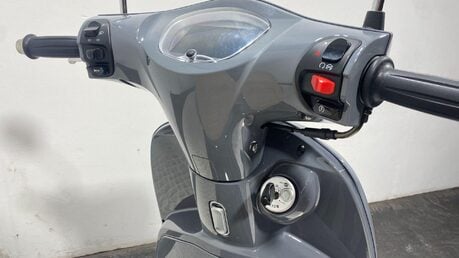 Keeway Versilia 125 E5 23 4