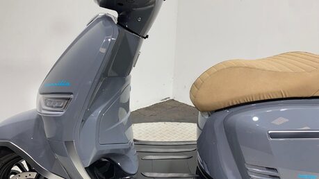Keeway Versilia 125 E5 23 42