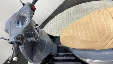 Keeway Versilia 125 E5 23 21