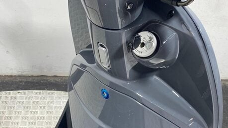 Keeway Versilia 125 E5 23 36