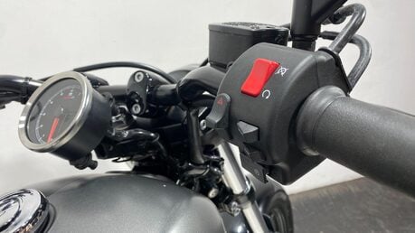 Yamaha XV950 950 R ABS 30