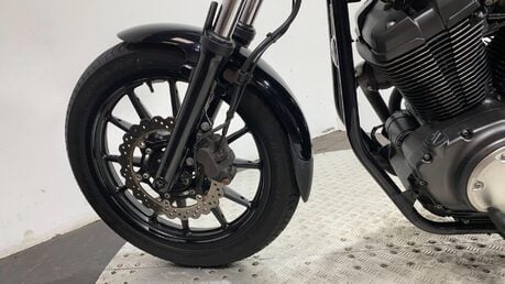 Yamaha XV950 950 R ABS 35