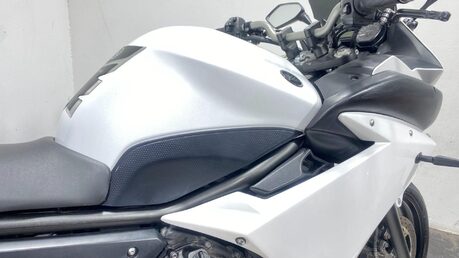 Yamaha XJ6 XJ 6 F DIVERSION 26