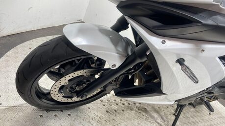 Yamaha XJ6 XJ 6 F DIVERSION 35